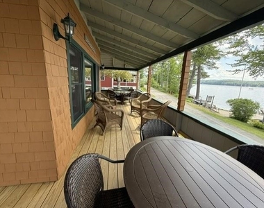 9 Lakeside - Photo Thumbnail 14