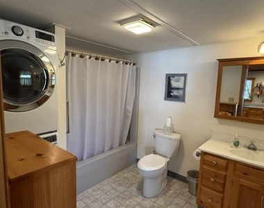 9 Lakeside - Photo Thumbnail 11
