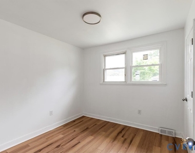 1806 Sussex Street - Photo Thumbnail 27