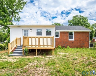 1806 Sussex Street - Photo Thumbnail 39