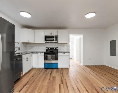 1806 Sussex Street - Photo Thumbnail 13