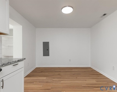1806 Sussex Street - Photo Thumbnail 14