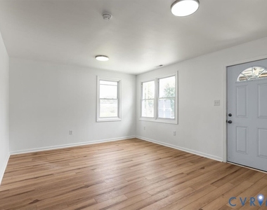 1806 Sussex Street - Photo Thumbnail 10