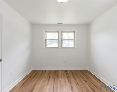1806 Sussex Street - Photo Thumbnail 36