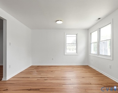 1806 Sussex Street - Photo Thumbnail 9