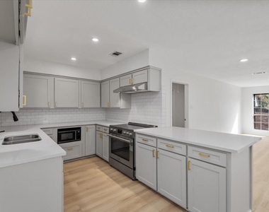 20 Woody Creek Drive - Photo Thumbnail 18