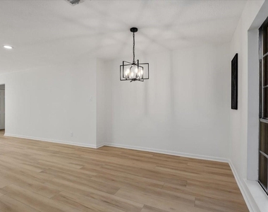 20 Woody Creek Drive - Photo Thumbnail 16