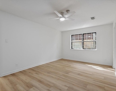 20 Woody Creek Drive - Photo Thumbnail 24