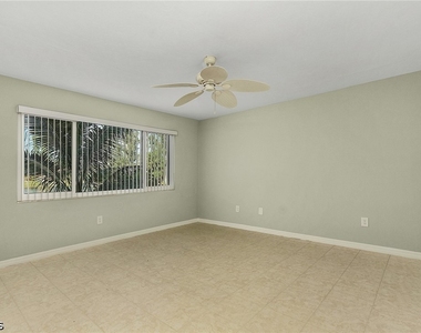 17425 Birchwood Lane - Photo Thumbnail 14