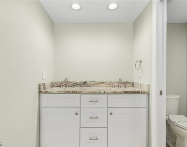 17425 Birchwood Lane - Photo Thumbnail 17
