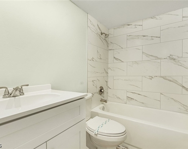 17425 Birchwood Lane - Photo Thumbnail 22