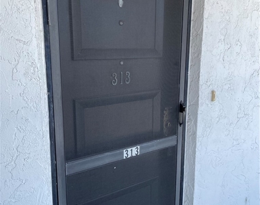 4906 Victoria Drive - Photo Thumbnail 1