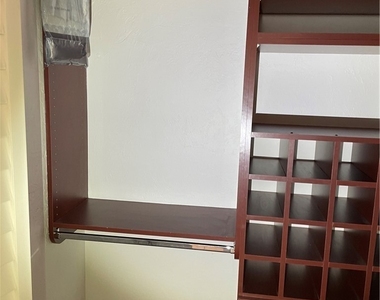 4906 Victoria Drive - Photo Thumbnail 25