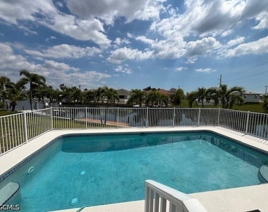 2026 Sw 40th Terrace - Photo Thumbnail 9