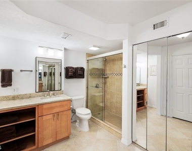 2445 W Gulf Drive - Photo Thumbnail 16