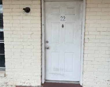 6201 Ranchester Drive - Photo Thumbnail 12