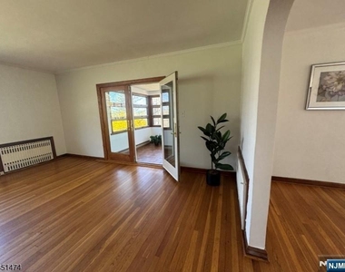 56 Grandview - Photo Thumbnail 12