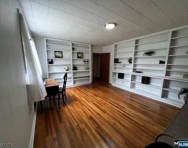 56 Grandview - Photo Thumbnail 6