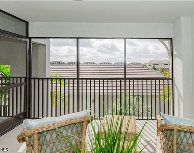 5466 Double Eagle Circle - Photo Thumbnail 2