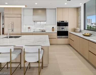 5100 Seagrass Boulevard - Photo Thumbnail 12