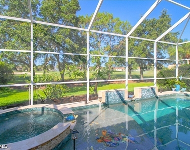 152 Napa Ridge Way - Photo Thumbnail 10