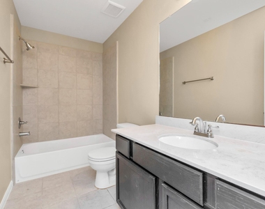 3734 E Briarlilly Park Circle - Photo Thumbnail 25