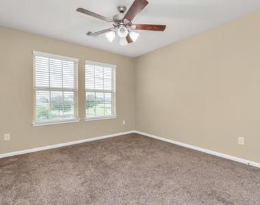 3734 E Briarlilly Park Circle - Photo Thumbnail 23