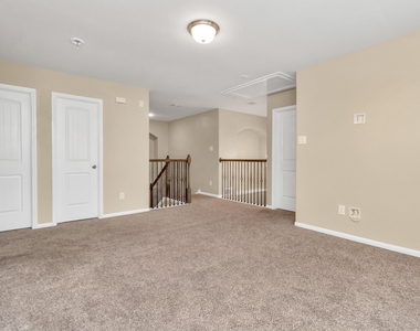 3734 E Briarlilly Park Circle - Photo Thumbnail 32