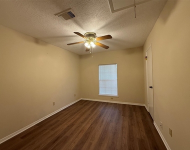 15307 Pebble Lake Drive - Photo Thumbnail 25