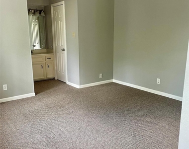 21122 Harvest Hill Lane - Photo Thumbnail 30