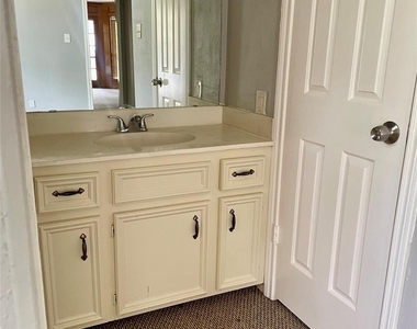 21122 Harvest Hill Lane - Photo Thumbnail 31