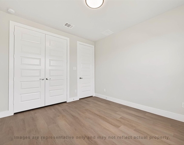 10719 Mason Rd - Photo Thumbnail 16