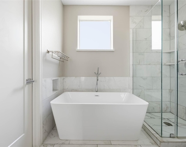 708 Schwartz Street - Photo Thumbnail 4