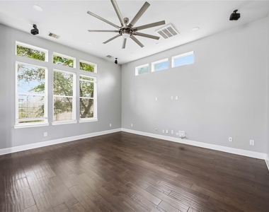 708 Schwartz Street - Photo Thumbnail 17