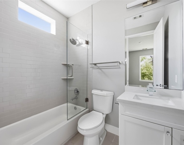 708 Schwartz Street - Photo Thumbnail 14