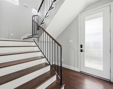 708 Schwartz Street - Photo Thumbnail 22