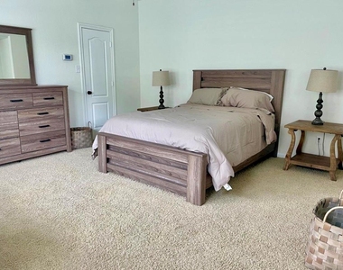 118 Wood Drake Place - Photo Thumbnail 17
