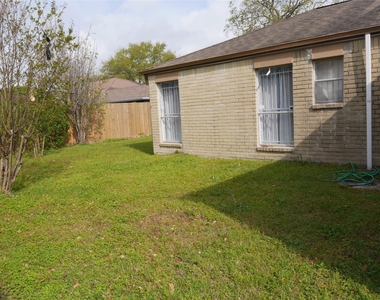 7410 Canasta Lane - Photo Thumbnail 29
