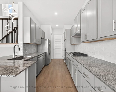 10719 Mason Rd - Photo Thumbnail 6