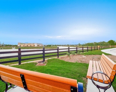 10719 Mason Rd - Photo Thumbnail 48