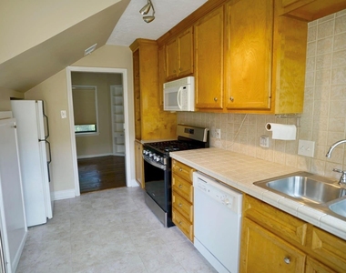 3309 Lawrence Street - Photo Thumbnail 3