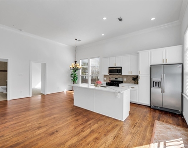 6014 Hamman Street - Photo Thumbnail 12