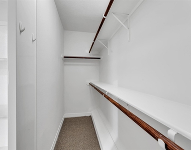 6014 Hamman Street - Photo Thumbnail 4