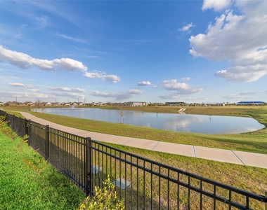 720 Lake Lacosta Drive - Photo Thumbnail 33