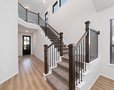 720 Lake Lacosta Drive - Photo Thumbnail 5