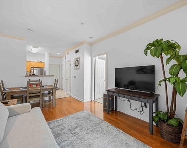 3231 Allen Parkway - Photo Thumbnail 6