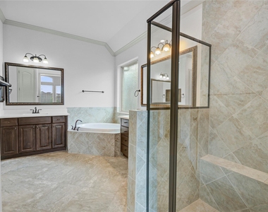 1644 Longwood Glen Lane - Photo Thumbnail 34