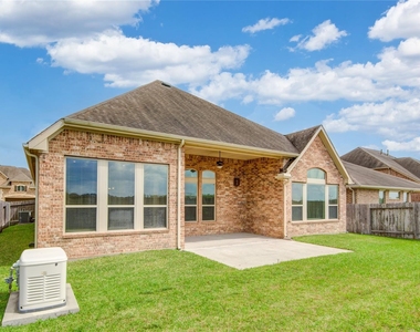 1644 Longwood Glen Lane - Photo Thumbnail 43
