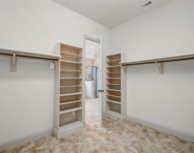 1644 Longwood Glen Lane - Photo Thumbnail 39