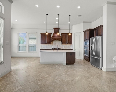 1644 Longwood Glen Lane - Photo Thumbnail 25